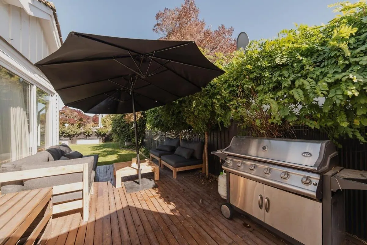 Holiday home Somerfield Statement - Bold 3Br House On Barrington Christchurch
